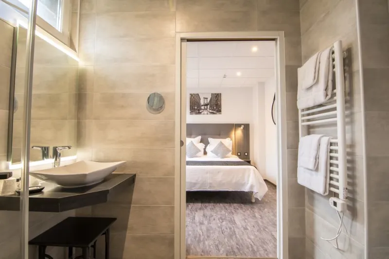 Chambre supérieure, Albi, Hôtel Rive Droite Albi
