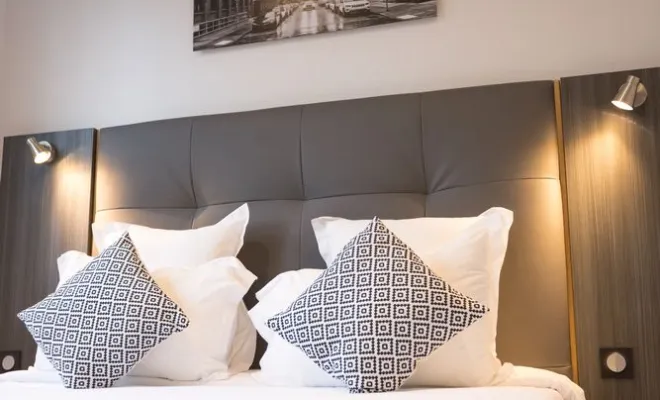 Chambre d'hôtel, Albi, Hôtel Rive Droite Albi