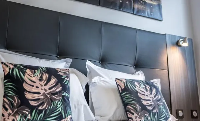Chambre d'hôtel, Albi, Hôtel Rive Droite Albi